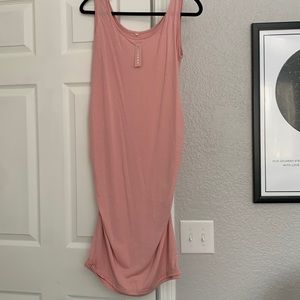 Body con style dress w/ cinched sides